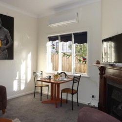 Newport Leadlight Haven